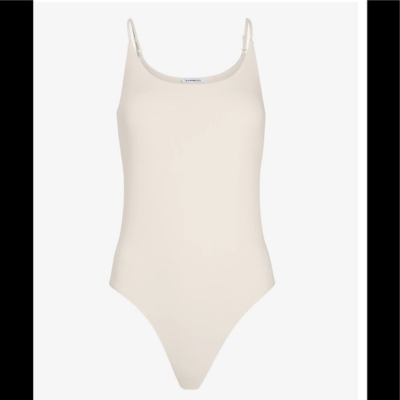 EXPRESS Body Contour Scoop Neck Thong Bodysuit NWT - Picture 4 of 10